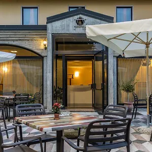 Postumia Hotel